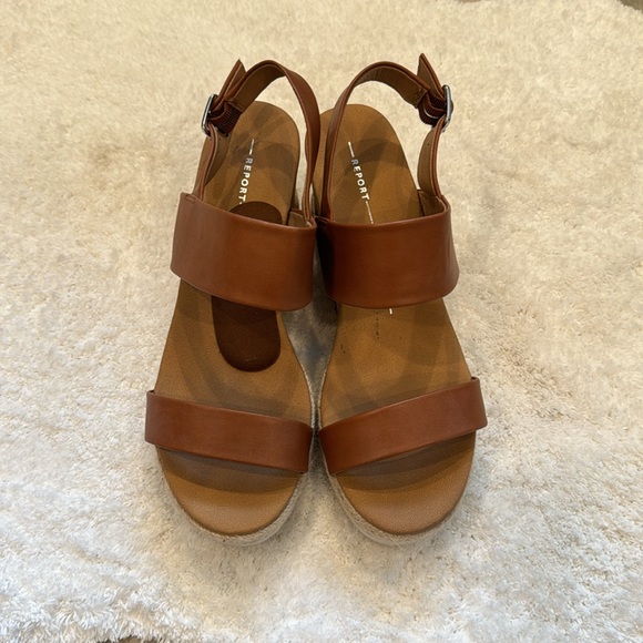 Report tan and cork wedges. Size 9. Only worn indoors. - Picture 2 of 3